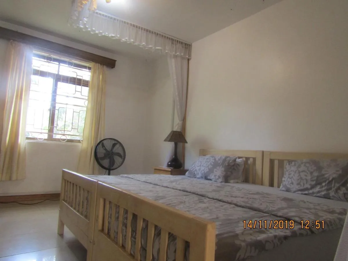 Hospitality Connect Bed and Breakfast Καμπάλα